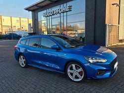 Blau Gebraucht 2019 Ford Focus ST-Line Kombi | 15.750 € (Fairer Preis)