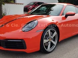 Orange Gebraucht 2019 Porsche 911 Carrera Coupé | 106.666 €