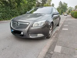 Braun Gebraucht 2009 Opel Insignia Cosmo Limousine | 6.200 € (Fairer Preis)
