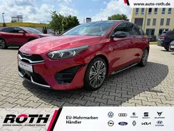 Infra red metallic Neu 2025 Kia ProCeed GT-Line Kleinwagen | 32.990 €