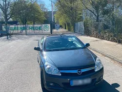 Blau Gebraucht 2008 Opel Astra Cabriolet Cabrio | 3.100 € (Fairer Preis)