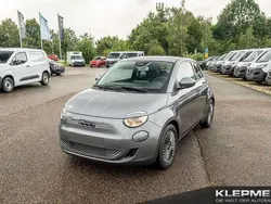 Mineral grau Neu 2024 Fiat 500e Kleinwagen | 26.990 € (Superpreis)