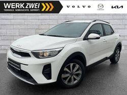 Clear white Gebraucht 2022 Kia Stonic Vision SUV | 17.490 € (Guter Preis)
