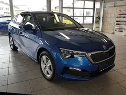 Blau (metallic) Gebraucht 2021 Skoda Scala Style Kleinwagen | 20.950 € (Etwas zu teuer)