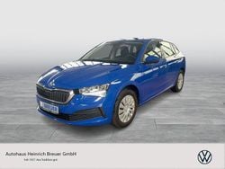 Blau Gebraucht 2023 Skoda Scala Active Kleinwagen | 16.900 € (Guter Preis)