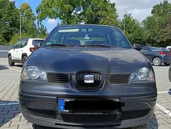 Schwarz Gebraucht 2004 Seat Arosa Kleinwagen | 1.800 €