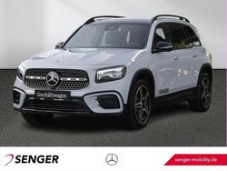 Grau Gebraucht 2025 Mercedes GLB200 AMG SUV | 49.880 € (Teuer)