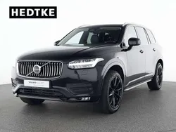 Onyx black / Gebraucht 2024 Volvo XC90 Core SUV | 59.990 € (Fairer Preis)