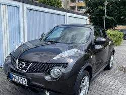 Braun Gebraucht 2010 Nissan Juke Tekna SUV | 9.800 € (Teuer)