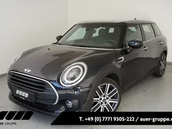 Schwarz Gebraucht 2022 Mini Cooper D Clubman Kombi | 22.890 € (Etwas zu teuer)