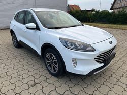 Weiß Gebraucht 2021 Ford Kuga Titanium SUV | 12.950 €