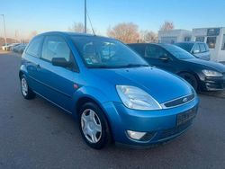 Blau Gebraucht 2003 Ford Fiesta Ghia Limousine | 999 € (Superpreis)