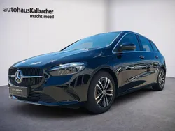 Schwarz Gebraucht 2024 Mercedes B180 Van / Kleinbus | 32.190 € (Etwas zu teuer)