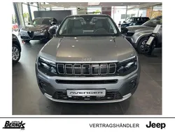 Granit grey metallic / dach schwarz Neu 2025 Jeep Avenger Summit SUV | 30.885 € (Etwas zu teuer)