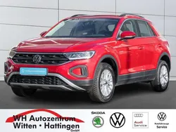 Kings red metallic Gebraucht 2023 VW T-Roc Life SUV | 28.990 € (Guter Preis)