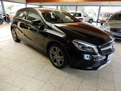 Schwarz Gebraucht 2017 Mercedes A200 Urban Limousine | 15.980 € (Fairer Preis)