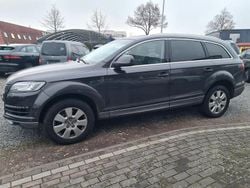 Grau Gebraucht 2013 Audi Q7 Business SUV | 11.900 € (Superpreis)