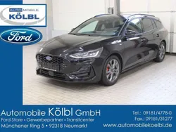 Agate black Gebraucht 2023 Ford Focus ST-Line X Kombi | 25.980 € (Fairer Preis)