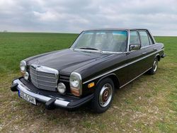 Gebraucht 1975 Mercedes W114 | 15.800 €