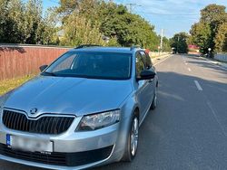Grau Gebraucht 2014 Skoda Octavia Kombi | 7.855 €