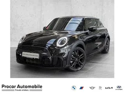 Schwarz Gebraucht 2023 Mini Cooper Pepper Kleinwagen | 24.910 € (Etwas zu teuer)