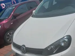 Weiß Gebraucht 2012 VW Golf VI Kombi | 3.800 €