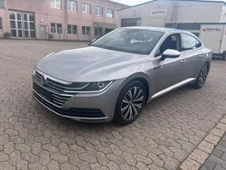 Silber Gebraucht 2018 VW Arteon Elegance Limousine | 19.450 € (Fairer Preis)