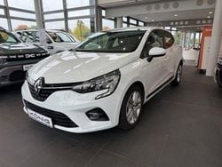 Arktis weiß Gebraucht 2022 Renault Clio V Business Limousine | 11.980 € (Superpreis)