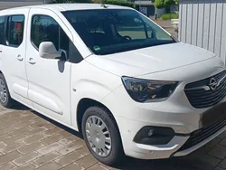 Weiß Gebraucht 2019 Opel Combo Life Innovation Van / Kleinbus | 15.500 € (Guter Preis)