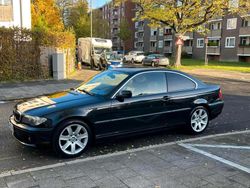 Schwarz Gebraucht 2004 BMW 320 Coupé | 5.500 € (Fairer Preis)
