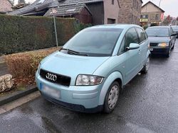 Grün Gebraucht 2003 Audi A2 Kleinwagen | 2.500 € (Guter Preis)