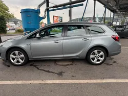 Grau Gebraucht 2014 Opel Astra Kombi | 4.500 € (Fairer Preis)