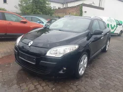 Schwarz Gebraucht 2011 Renault Mégane III Dynamique Limousine | 2.990 € (Guter Preis)