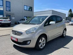 Silber Gebraucht 2011 Kia Venga 2 Kleinwagen | 3.650 € (Etwas zu teuer)
