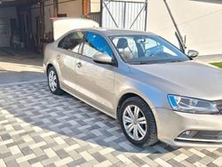 Braun Gebraucht 2015 VW Jetta Limousine | 9.950 € (Fairer Preis)