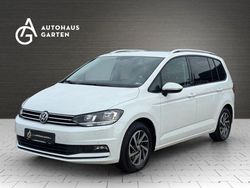 Weiß Gebraucht 2017 VW Touran Sound Van / Kleinbus | 16.950 € (Fairer Preis)