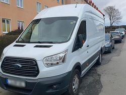 Weiß Gebraucht 2018 Ford Transit Trend Van / Kleinbus | 14.700 € (Fairer Preis)