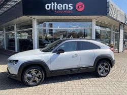 3ton mondsteinweiß metallic Gebraucht 2020 Mazda MX30 Touring SUV | 16.985 € (Etwas zu teuer)