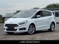 Weiß Gebraucht 2017 Ford S-MAX Titanium Van / Kleinbus | 10.948 € (Guter Preis)