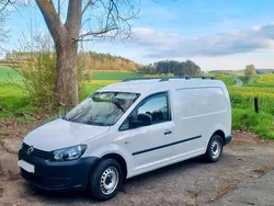 Weiß Gebraucht 2012 VW Caddy Maxi Van / Kleinbus | 12.000 € (Teuer)