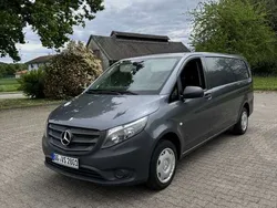 Grau Gebraucht 2015 Mercedes Vito Van / Kleinbus | 9.990 € (Fairer Preis)