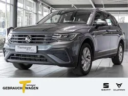 Grau Gebraucht 2022 VW Tiguan Allspace Life SUV | 28.680 € (Guter Preis)