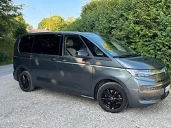 Grau Gebraucht 2022 VW T7 Style Van | 52.500 € (Superpreis)