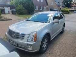 Silber Gebraucht 2007 Cadillac SRX SUV | 2.600 € (Guter Preis)
