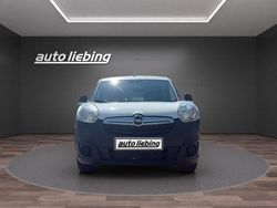 Weiß Gebraucht 2016 Opel Combo Van / Kleinbus | 6.444 € (Fairer Preis)