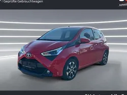 Rot Gebraucht 2020 Toyota Aygo Team Kleinwagen | 8.990 € (Fairer Preis)