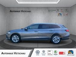 Graphite grau Gebraucht 2024 Skoda Superb Selection Kombi | 39.990 € (Fairer Preis)