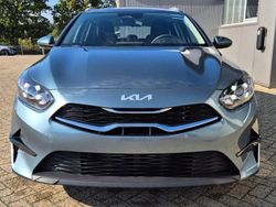 Schwarz Neu 2025 Kia Ceed Sportswagon Vision Kombi | 25.890 € (Fairer Preis)