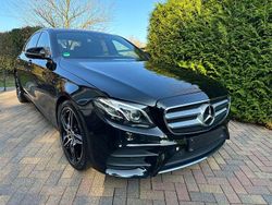 Schwarz Gebraucht 2019 Mercedes E350 AMG line Limousine | 32.000 € (Fairer Preis)