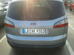 Silber metallic Gebraucht 2009 Ford S-MAX S Van / Kleinbus | 13.000 €